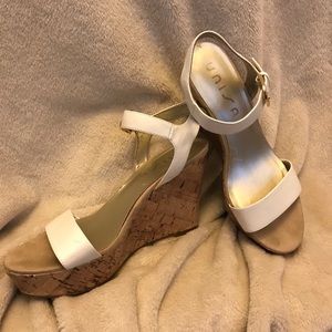 Unisa wedge heels